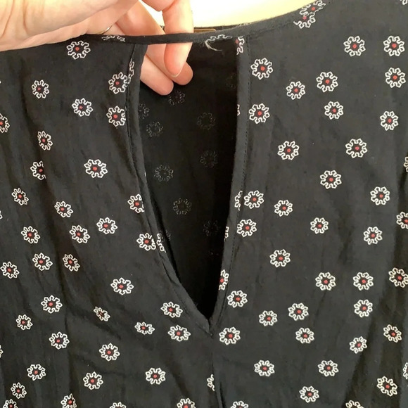 Free People - black, red, white flouncy tunic - Picture 9 of 11